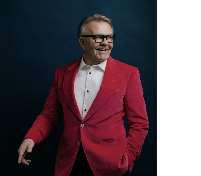 Headshot of John Cameron, music producer, and founder of CRESCENDO, and the Singing Christmas Tree
